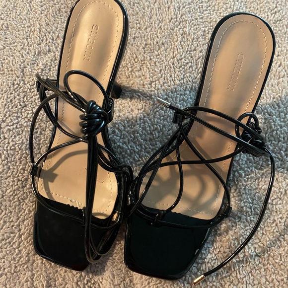 SOLD Black Mule square toe heels - Picture 3 of 4